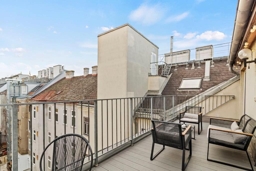 Appartement Spacious Next To Shopping Mall